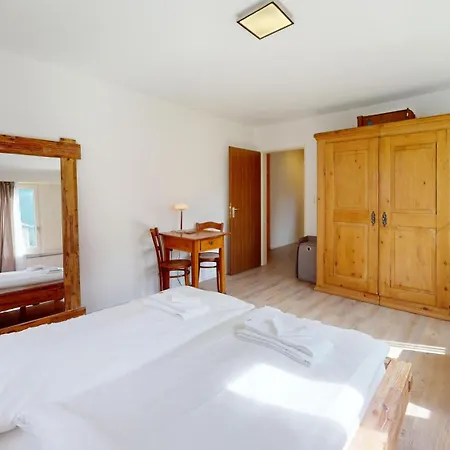 Abitaziun Landignas - Apartment Zuoz